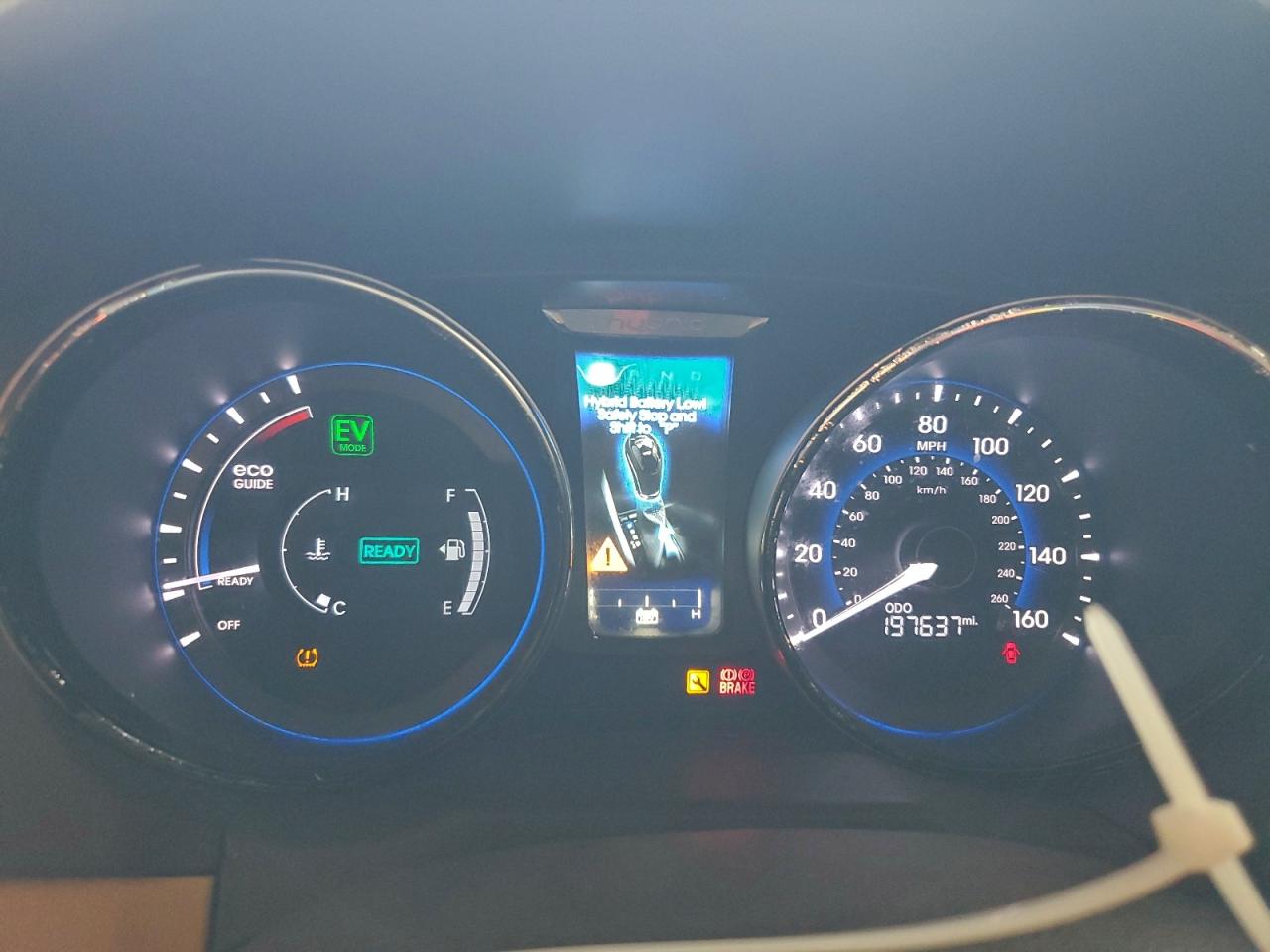 HYUNDAI SONATA HYBRID