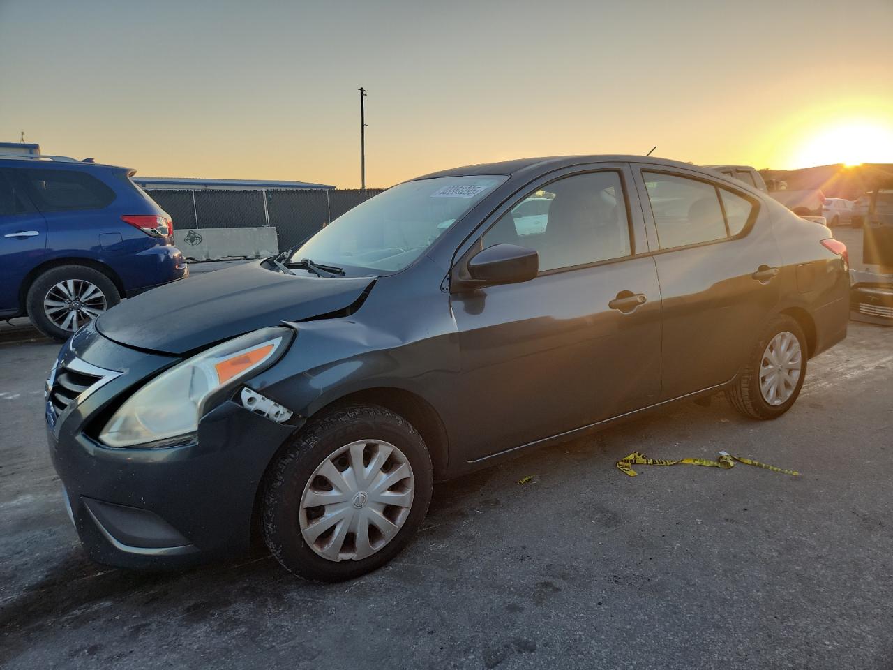NISSAN VERSA S
