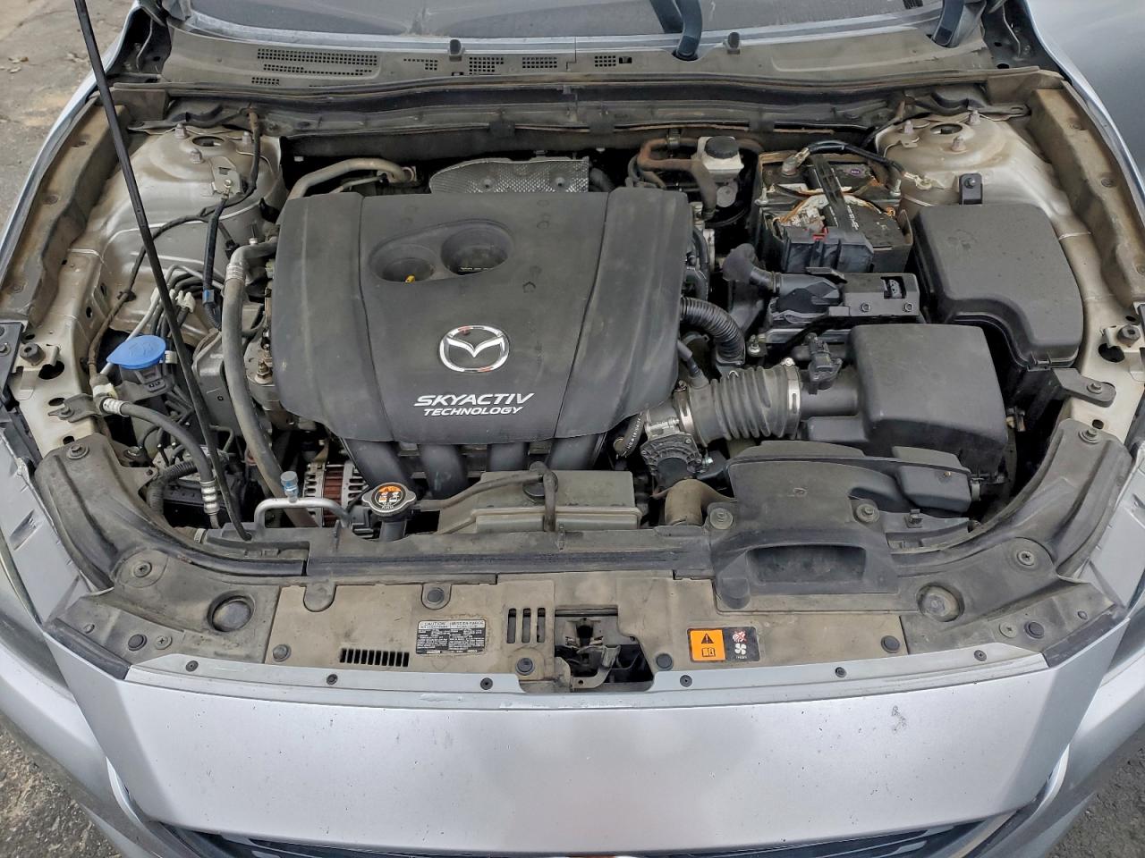 MAZDA 3 GRAND TOURING