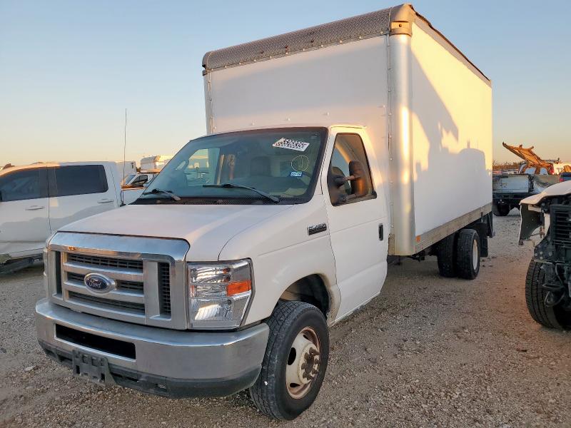 Global Auto Auctions: 2019 FORD E450
