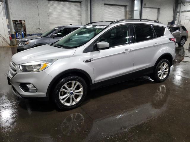 Global Auto Auctions: 2018 FORD ESCAPE SE
