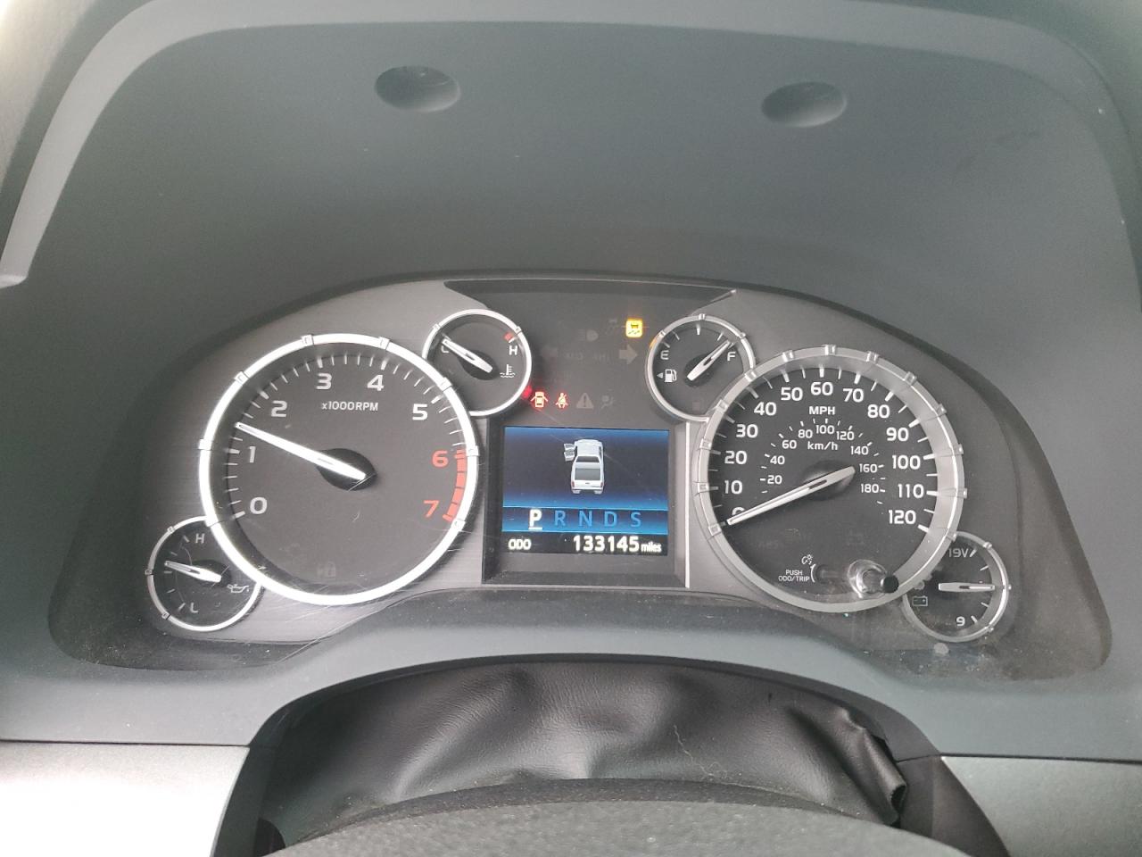 TOYOTA TUNDRA CREWMAX SR5