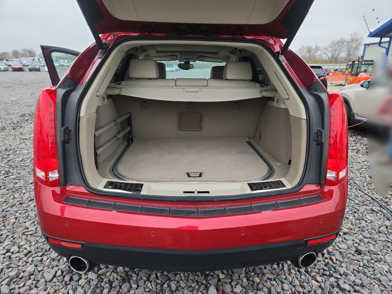 CADILLAC SRX LUXURY COLLECTION