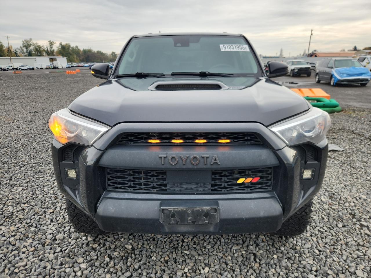 TOYOTA 4RUNNER SR5 PREMIUM