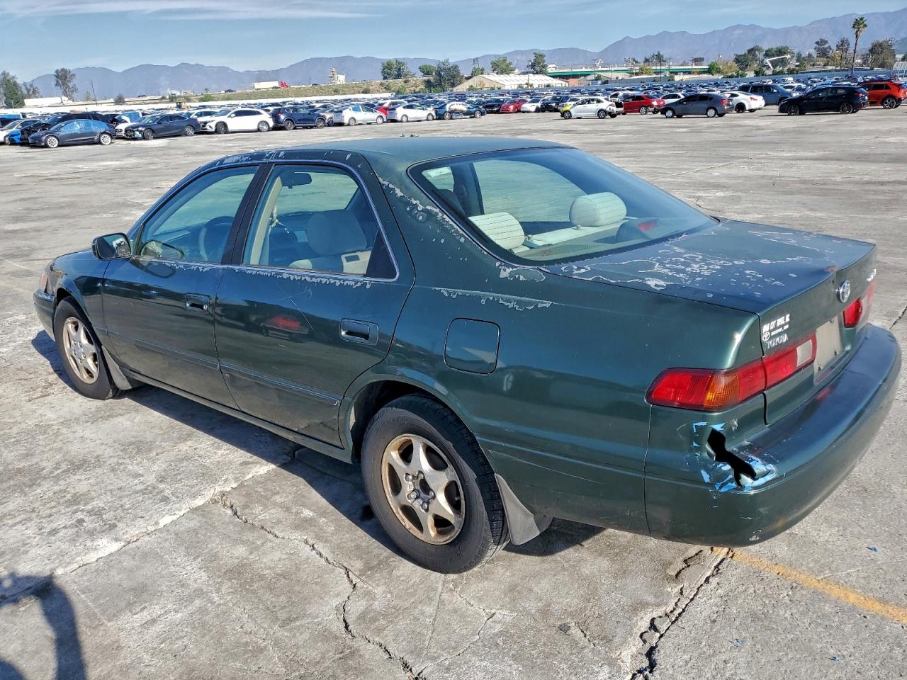 Lot #3297315394 1999 TOYOTA CAMRY LE