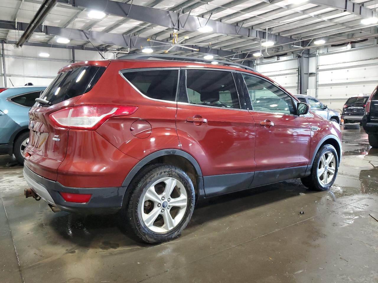 FORD ESCAPE SE