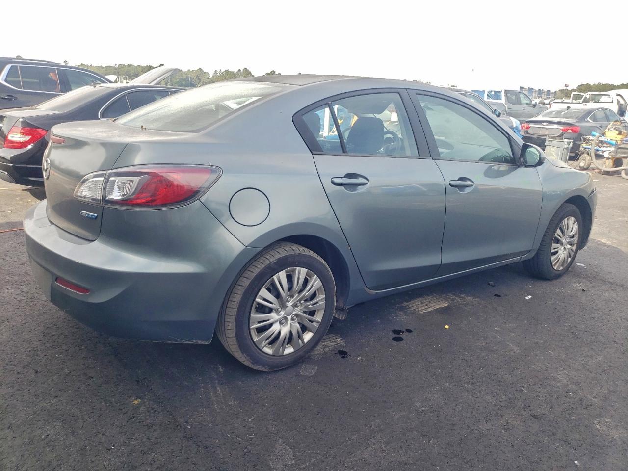 MAZDA 3 I