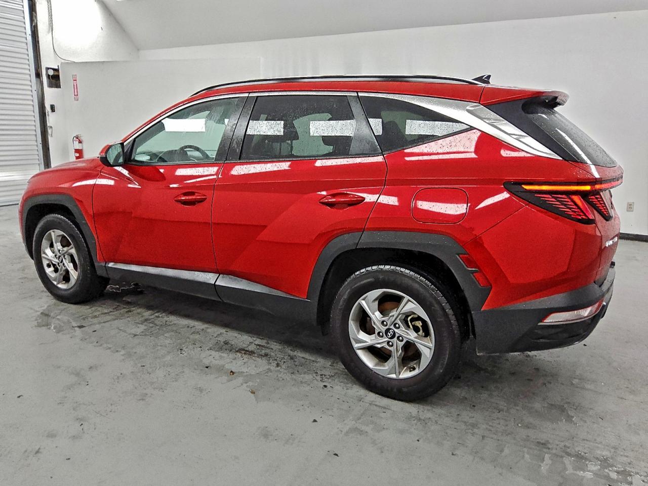 Lot #3303670945 2023 HYUNDAI TUCSON SEL