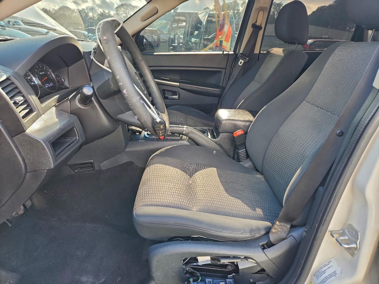 JEEP GRAND CHEROKEE LAREDO