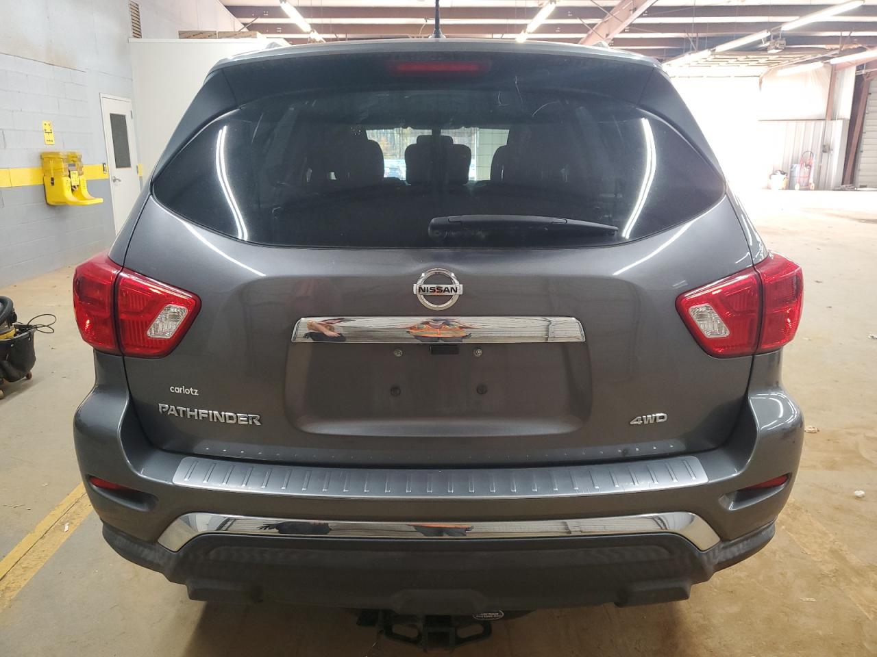 NISSAN PATHFINDER S
