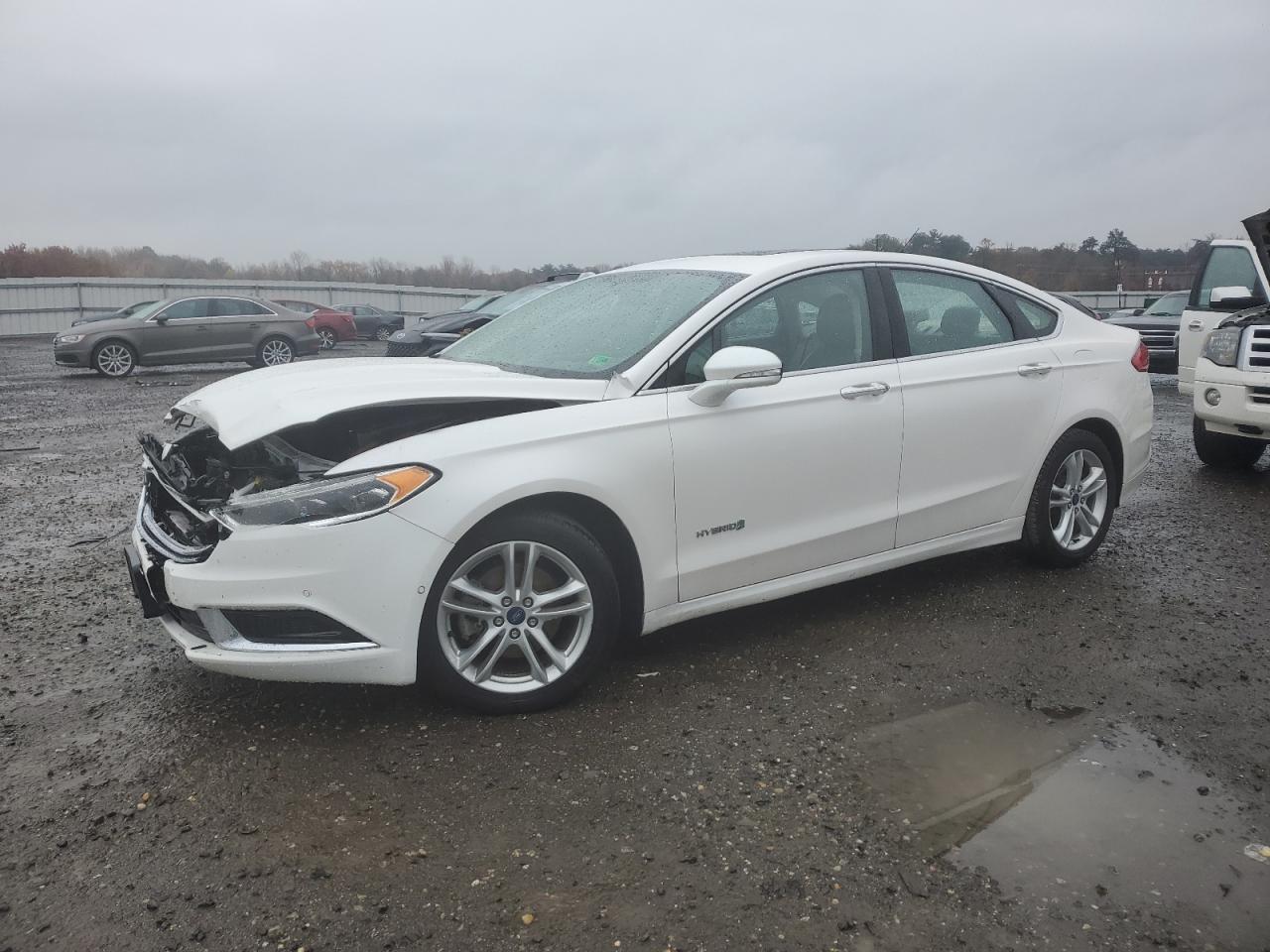FORD FUSION SE HYBRID