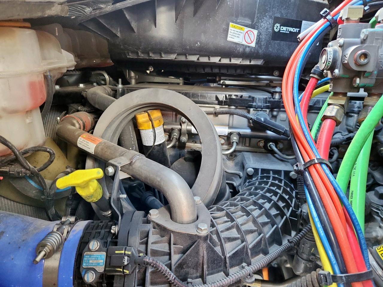 Lot #3303693034 2024 FREIGHTLINER CASCADIA 1