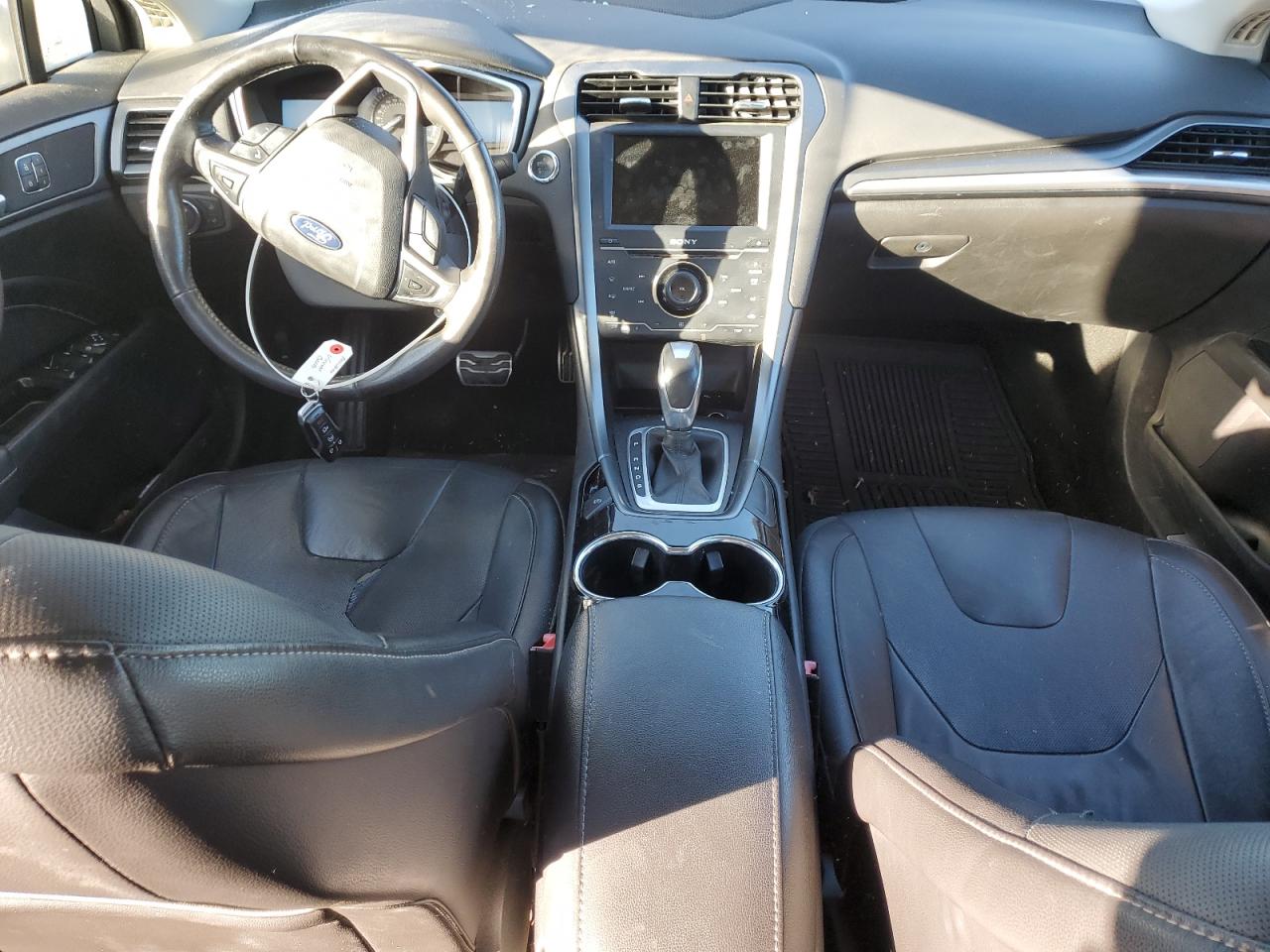 FORD FUSION TITANIUM