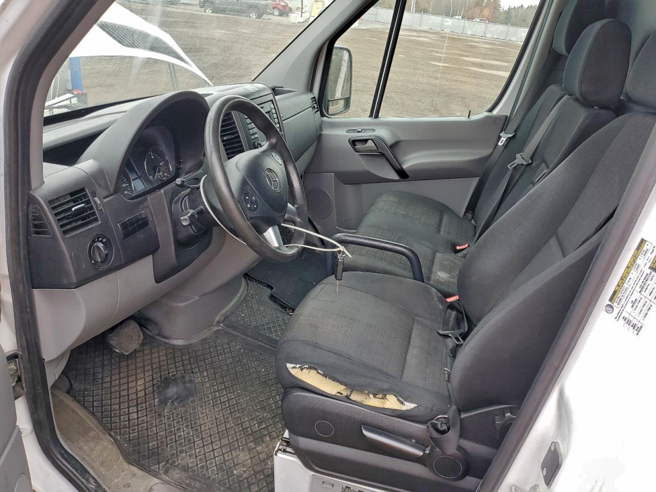 MERCEDES-BENZ SPRINTER 2500