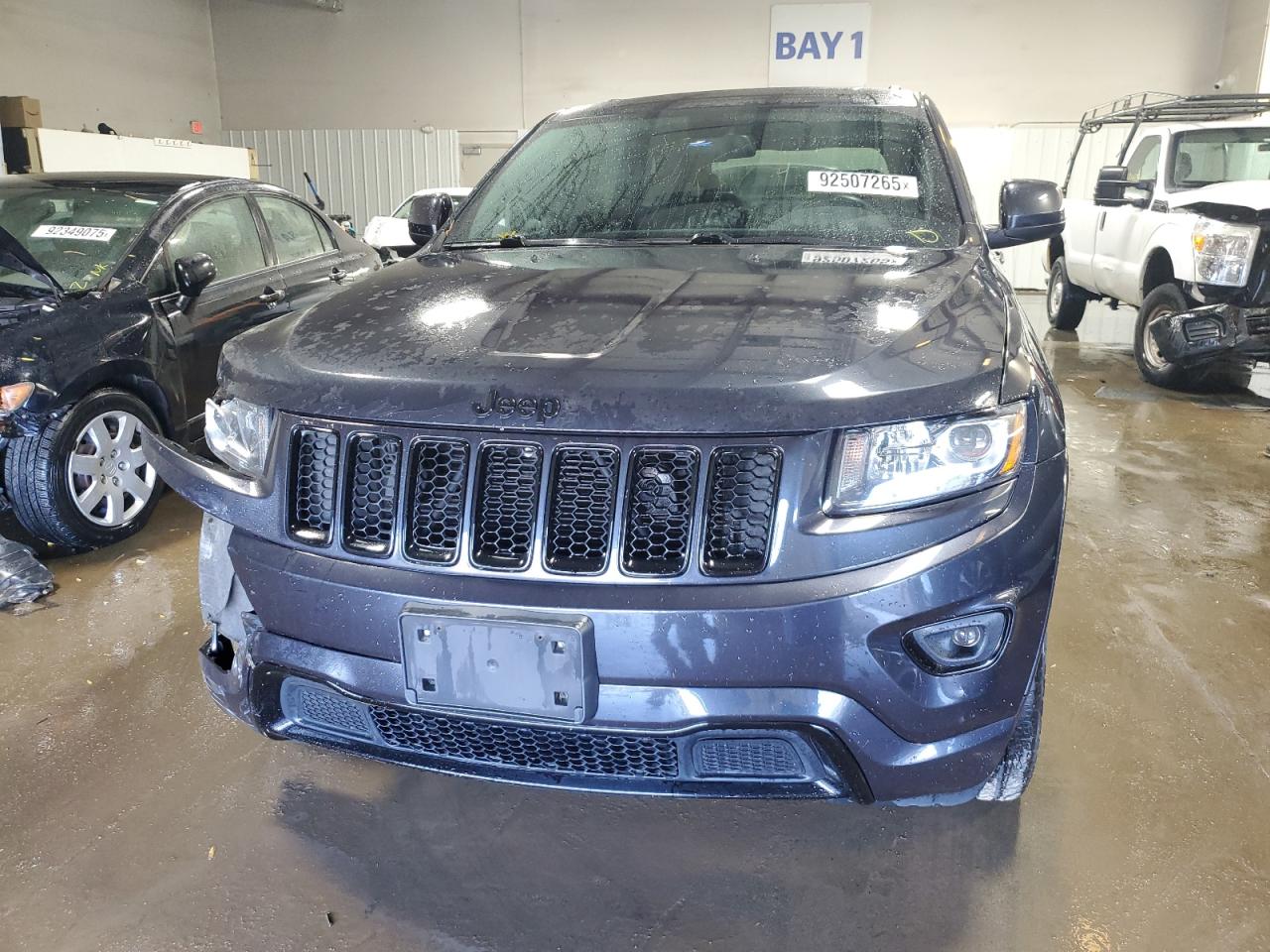 JEEP GRAND CHEROKEE LAREDO