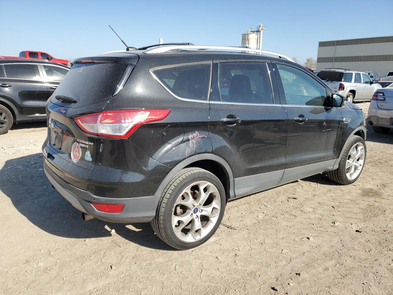 FORD ESCAPE TITANIUM