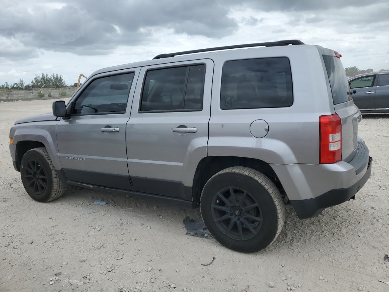 Lot #3303611930 2017 JEEP PATRIOT SP