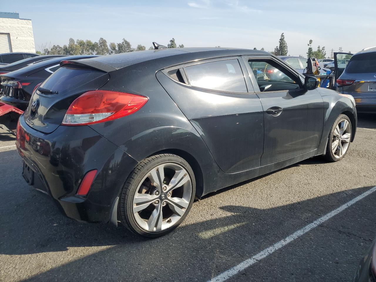 HYUNDAI VELOSTER