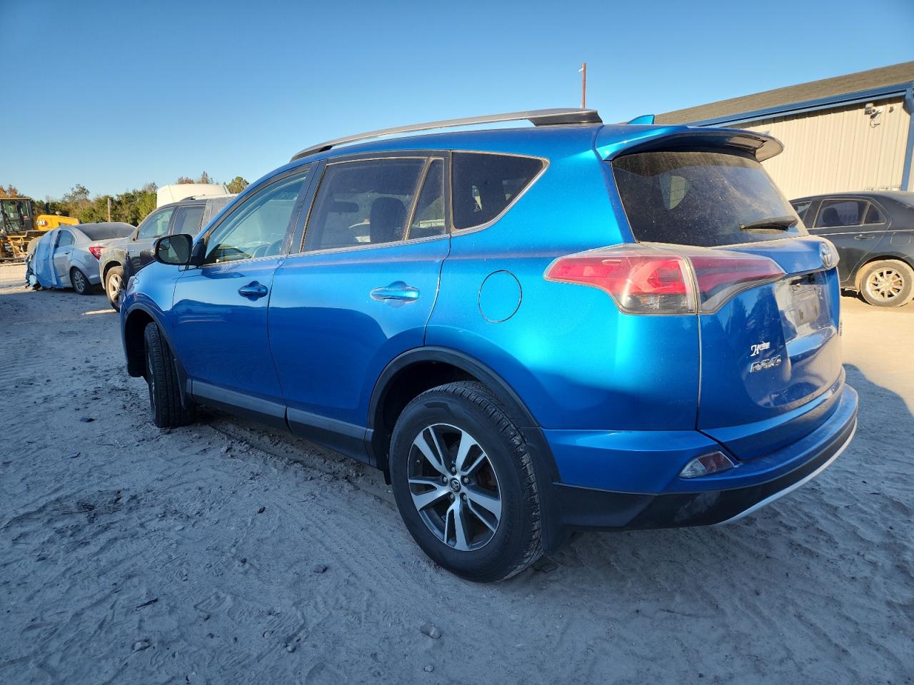 TOYOTA RAV4 XLE