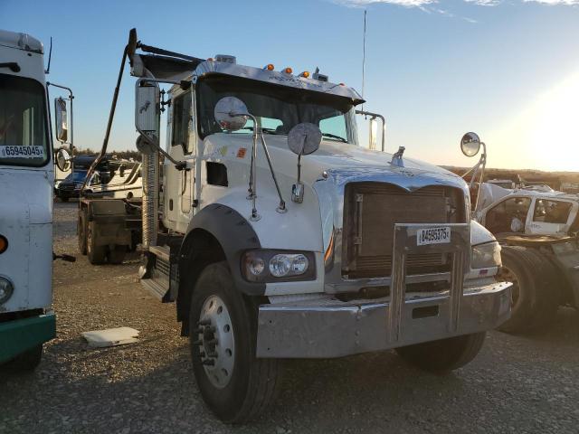 Global Auto Auctions: 2020 MACK GRANITE