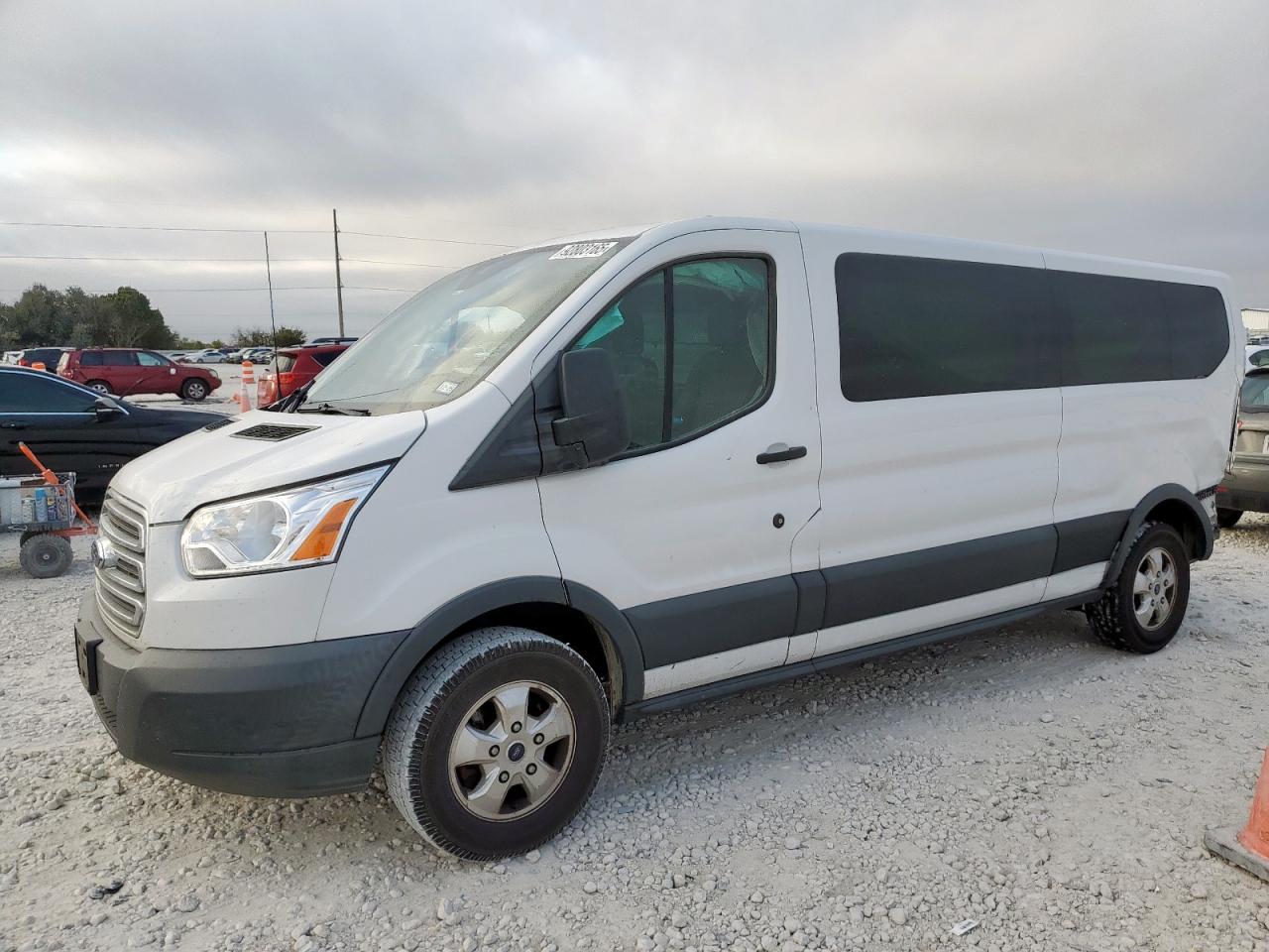 FORD TRANSIT T-350