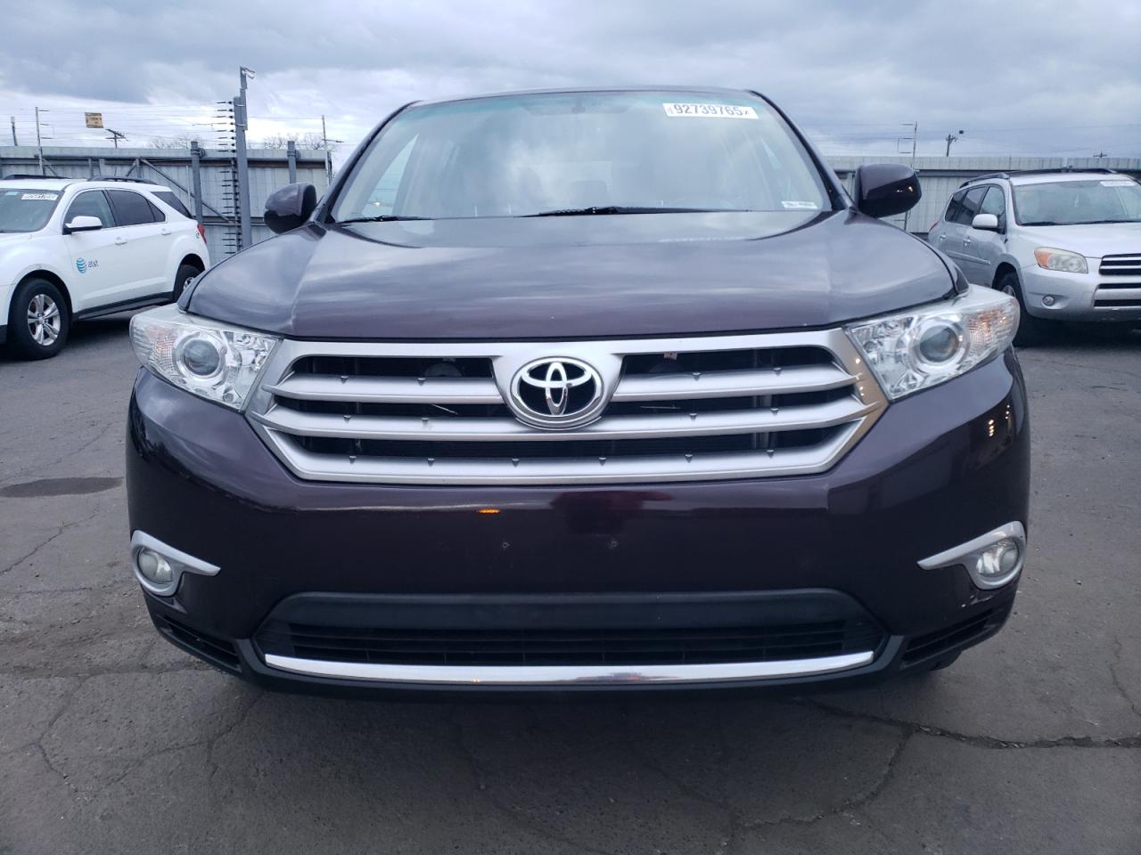 TOYOTA HIGHLANDER BASE