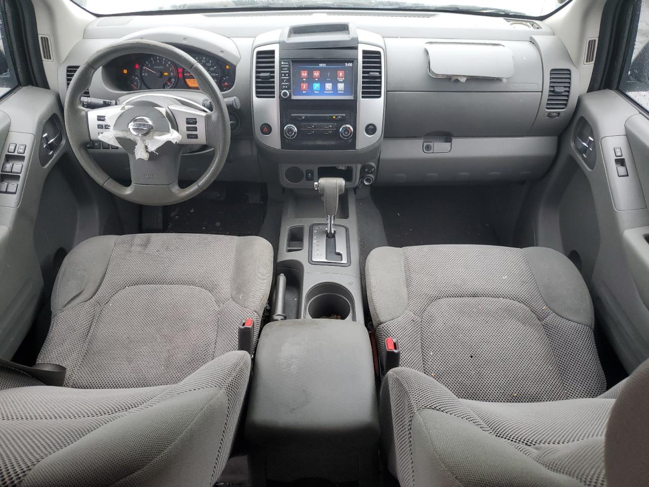 NISSAN FRONTIER S