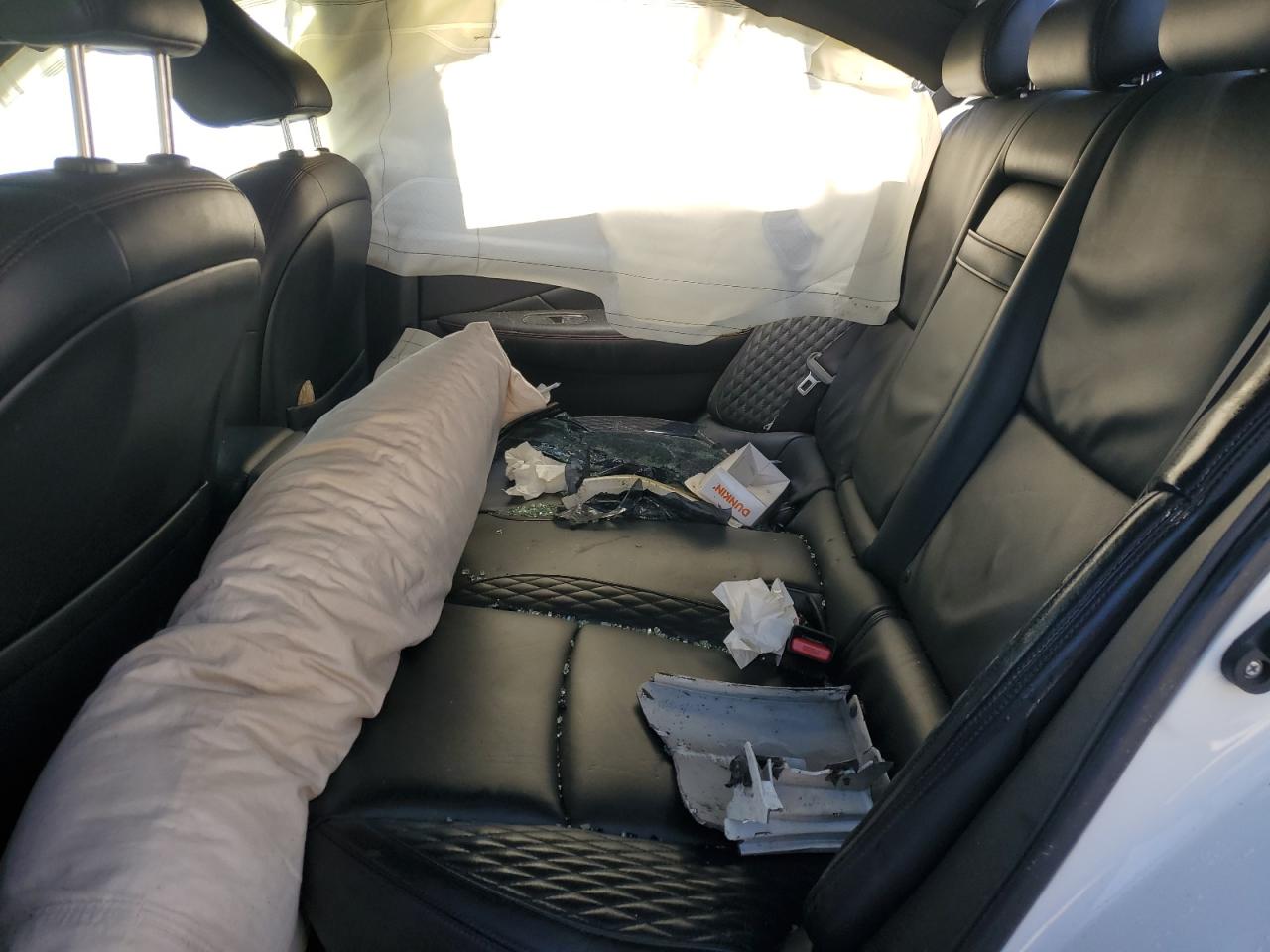 INFINITI Q50 RED SPORT 400