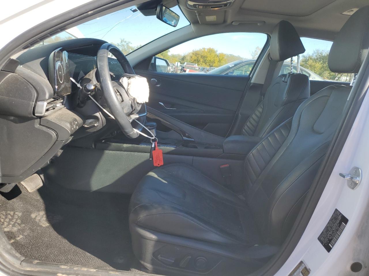 HYUNDAI ELANTRA LIMITED