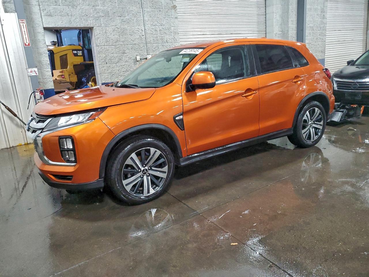 MITSUBISHI OUTLANDER ES