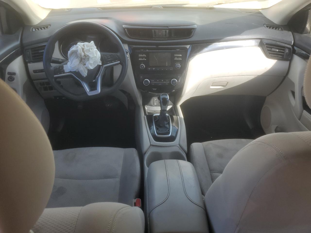 NISSAN ROGUE SPORT S