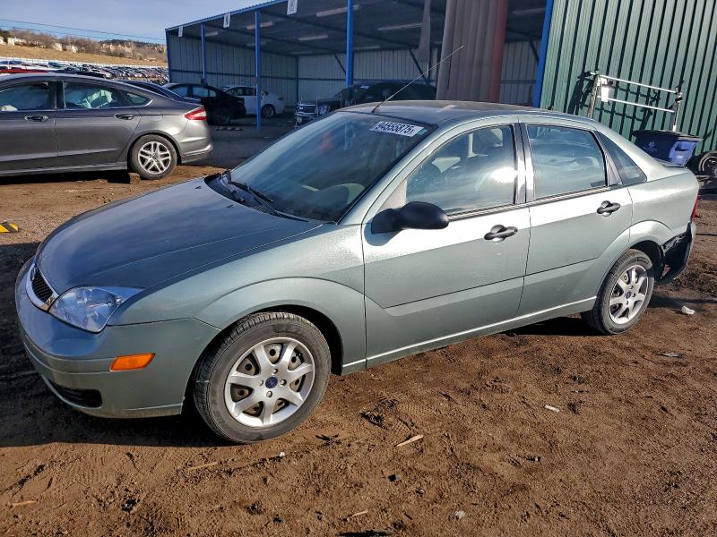 2005 FORD FOCUS ZX4 #3304271953