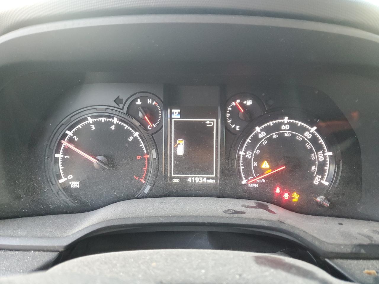 TOYOTA 4RUNNER SR5/SR5 PREMIUM