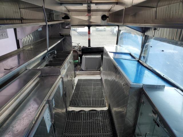 1984 CHEVROLET P30 #3293588433