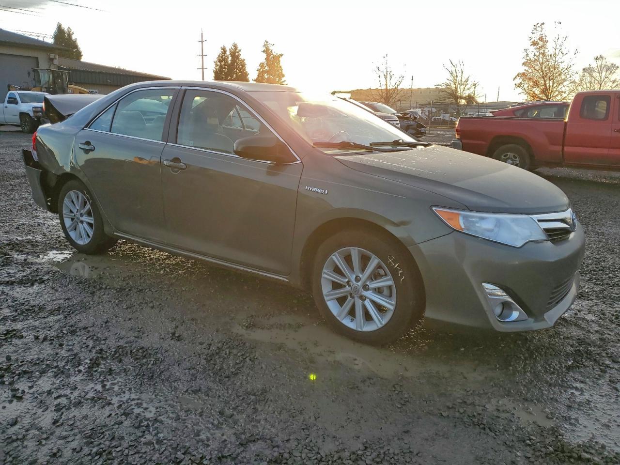 TOYOTA CAMRY HYBRID