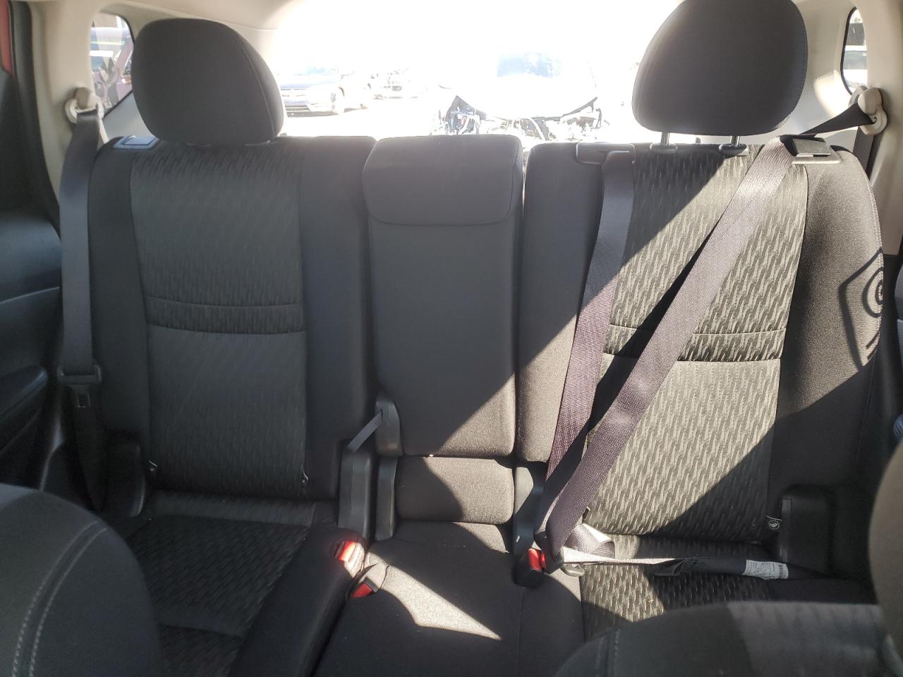 Lot #3301829343 2017 NISSAN ROGUE S