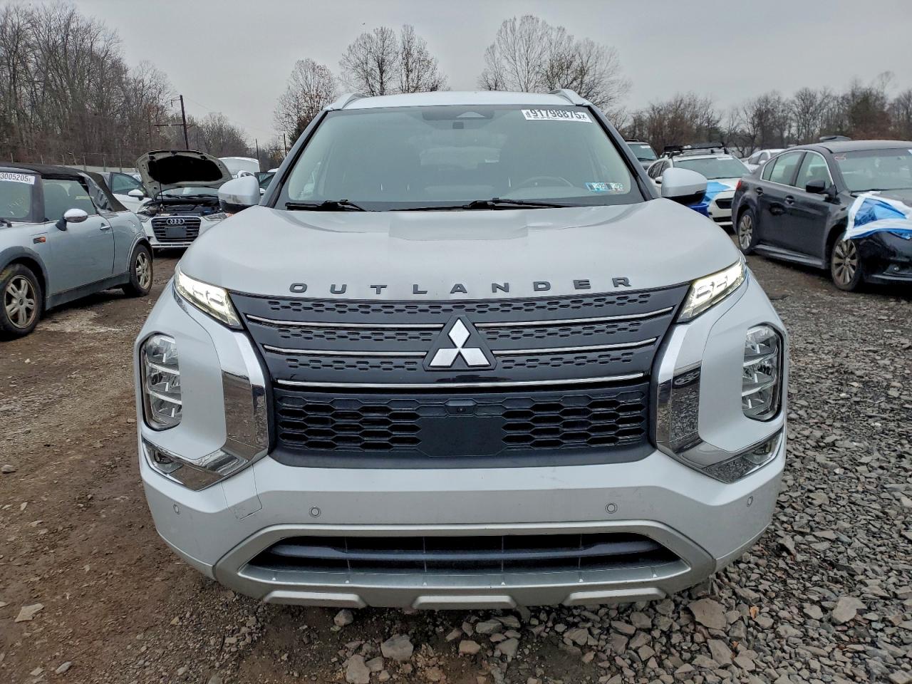 Lot #3301983460 2023 MITSUBISHI OUTLANDER