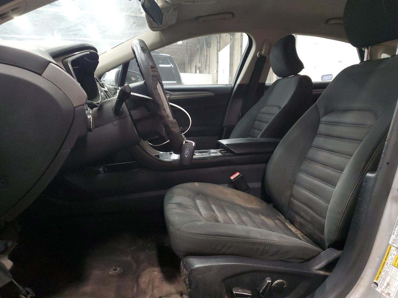 FORD FUSION SE HYBRID