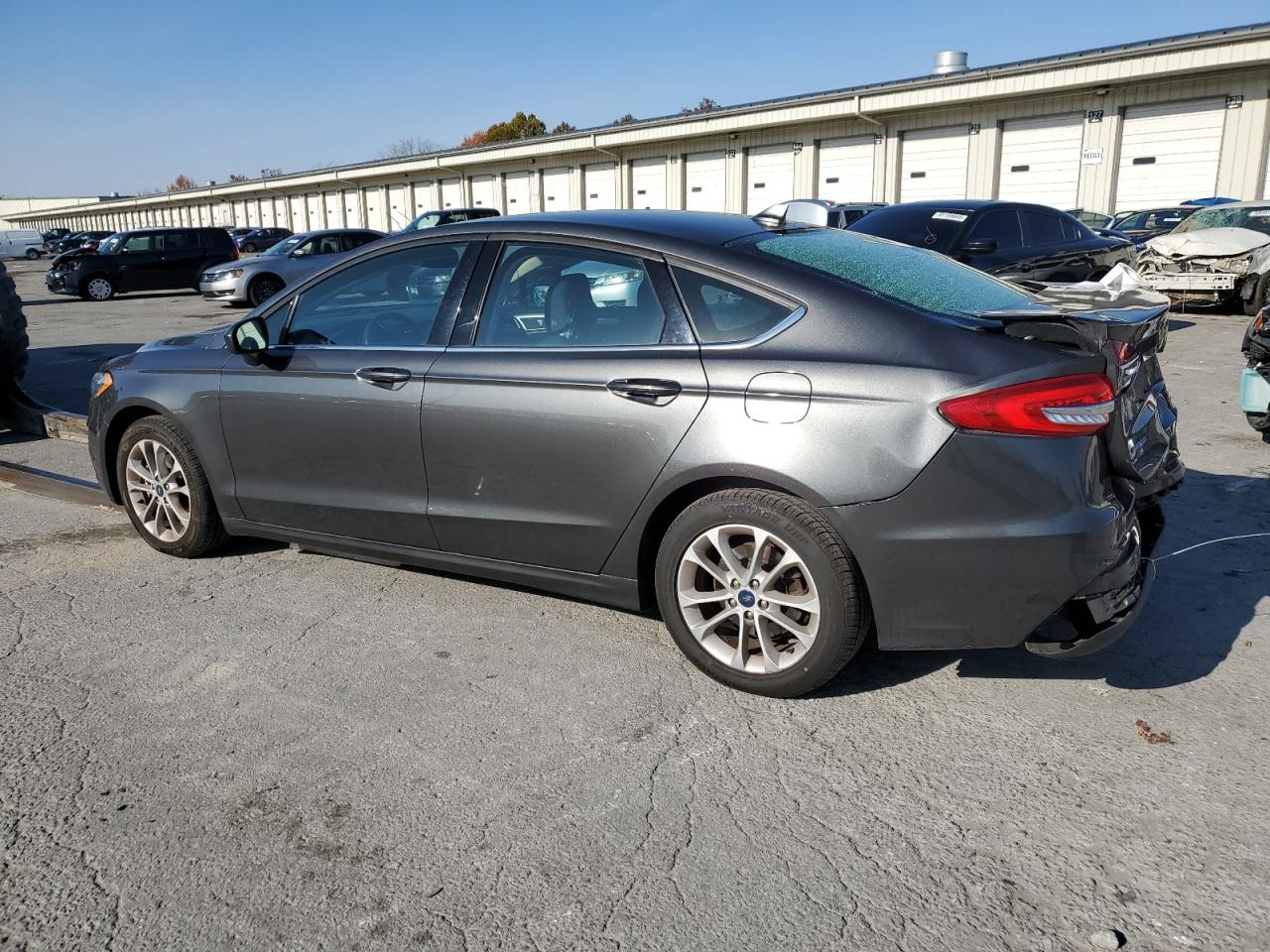 FORD FUSION SE
