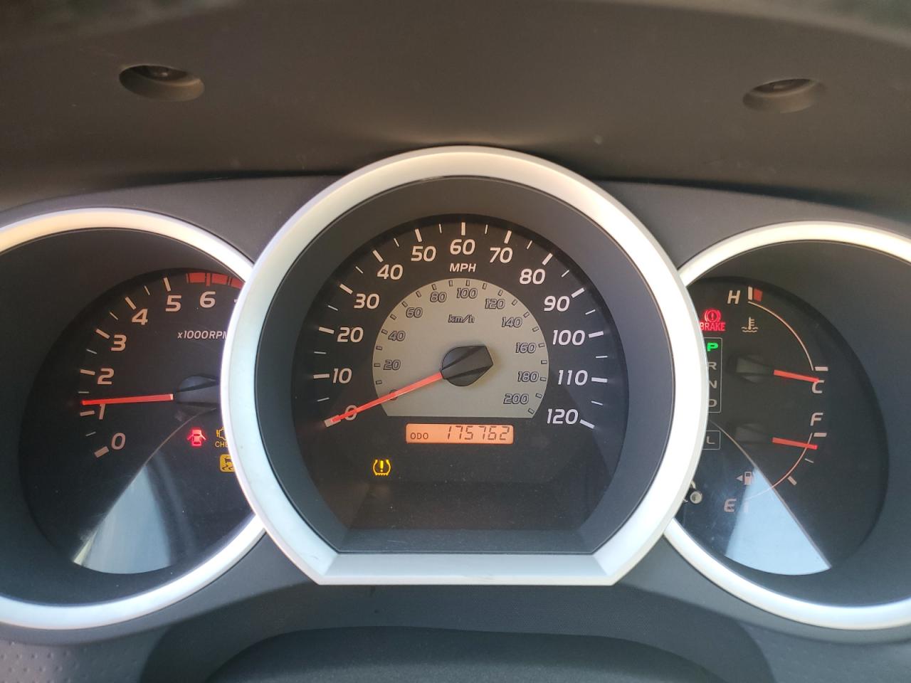 TOYOTA TACOMA DOUBLE CAB