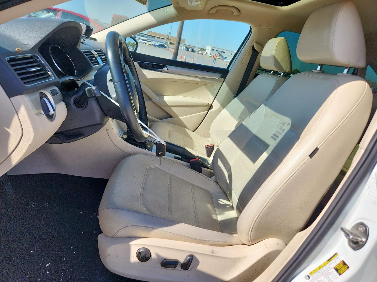 VOLKSWAGEN PASSAT WOLFSBURG