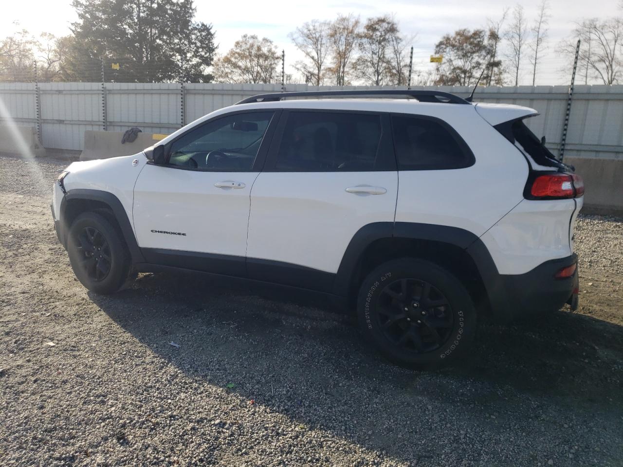 JEEP CHEROKEE TRAILHAWK
