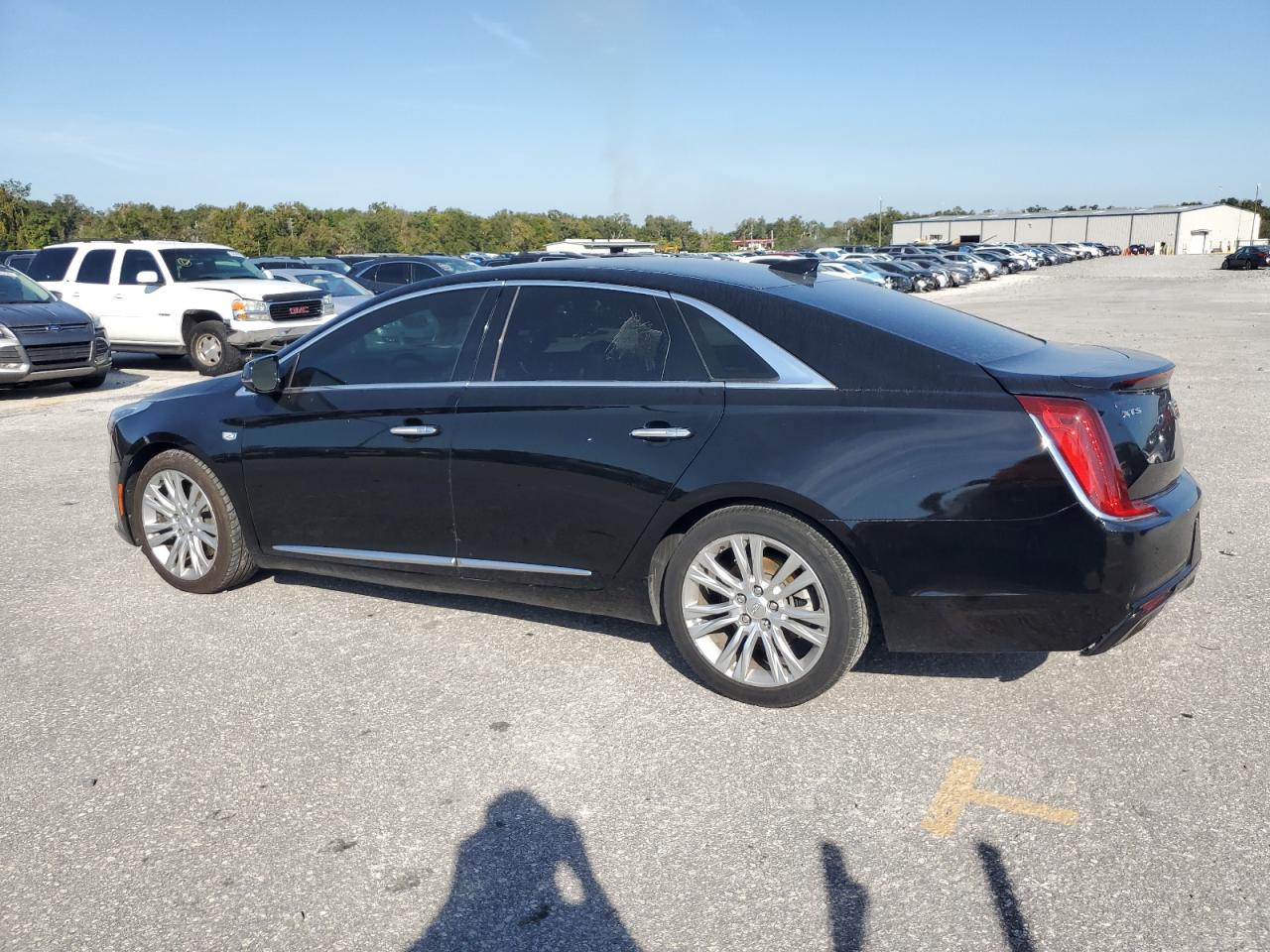 CADILLAC XTS LUXURY