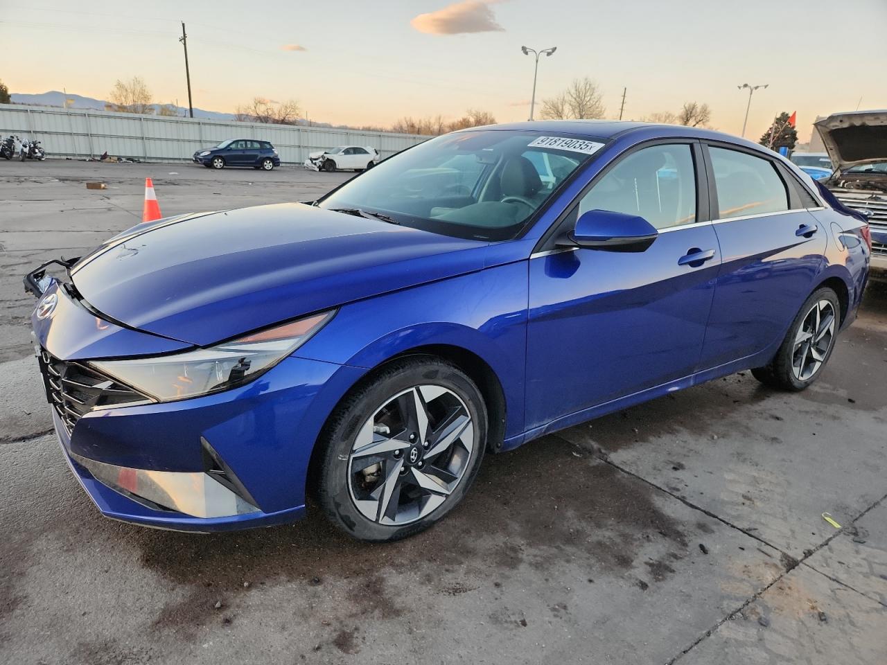 HYUNDAI ELANTRA LIMITED