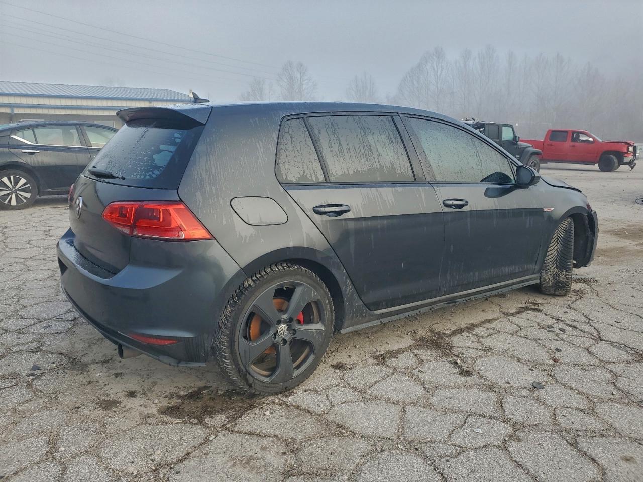 VOLKSWAGEN GOLF GTI S/SE