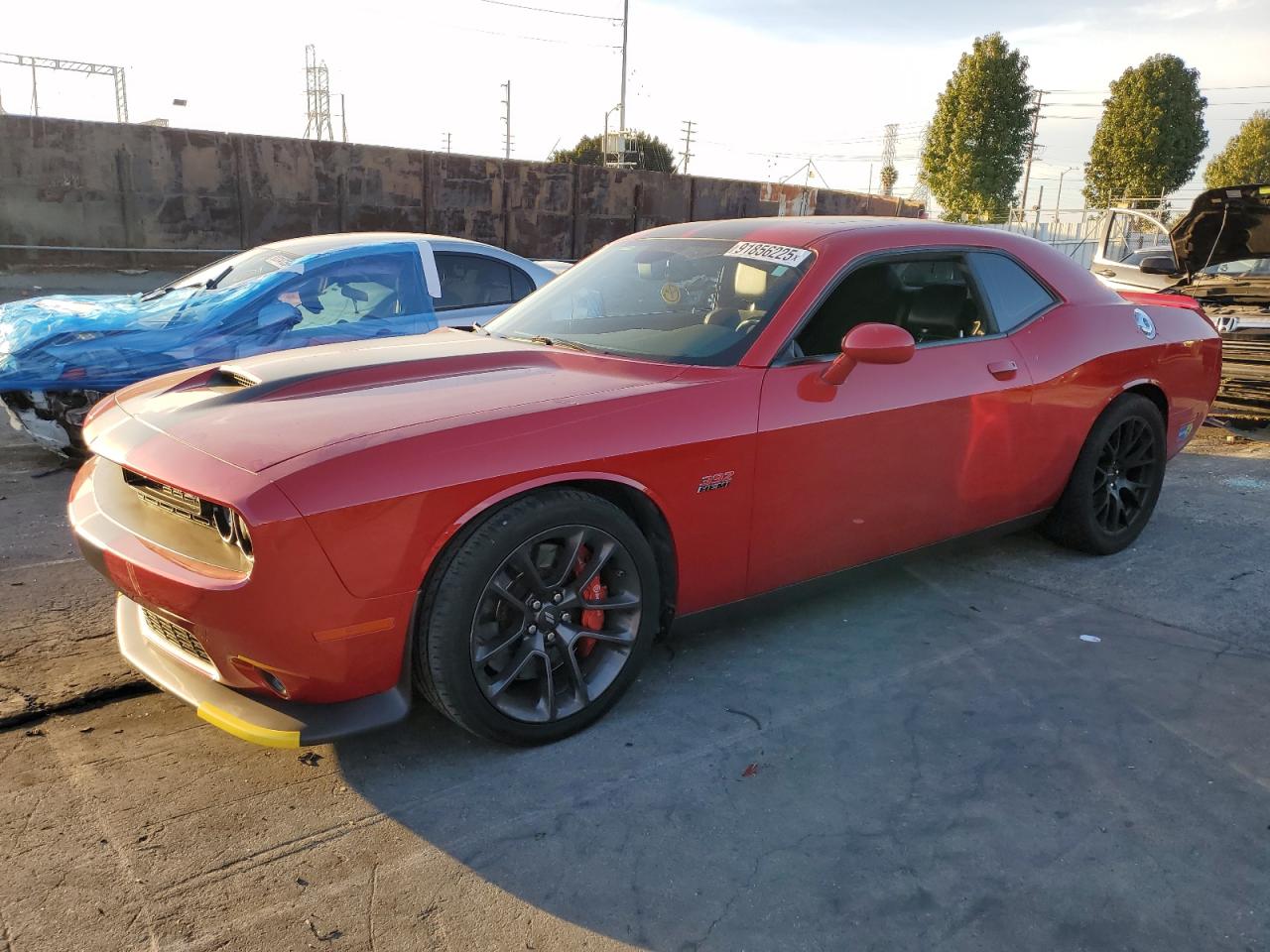 DODGE CHALLENGER SRT 392