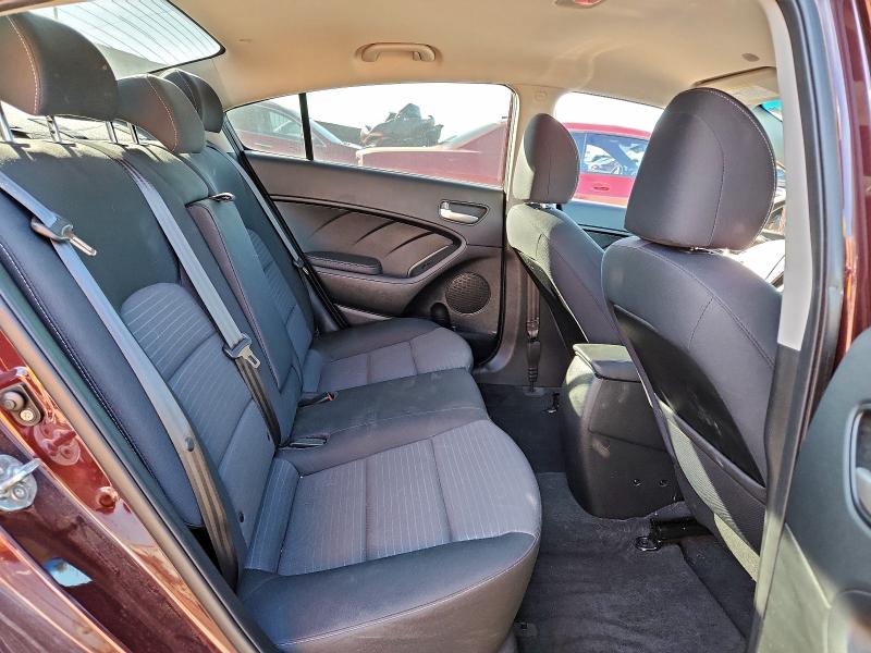 2018 KIA FORTE LX #3317908908