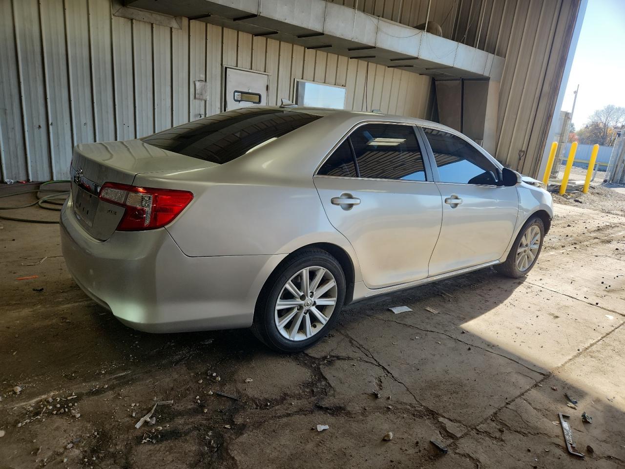 Lot #3302923124 2012 TOYOTA CAMRY SE
