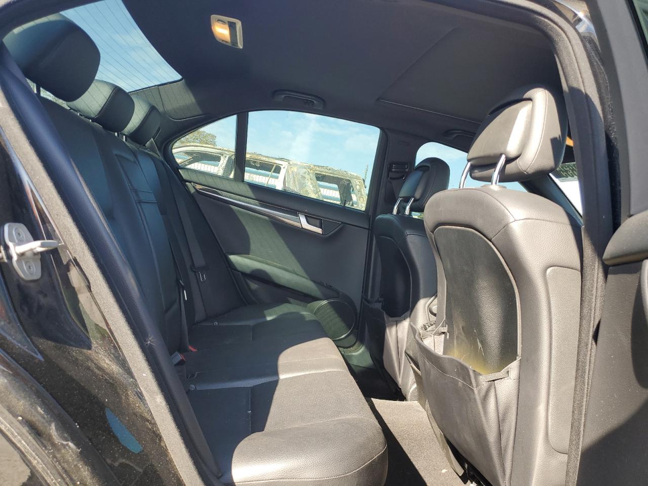Lot #3303680934 2013 MERCEDES-BENZ C 300 4MAT