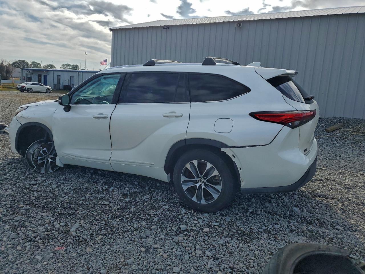 TOYOTA HIGHLANDER XLE